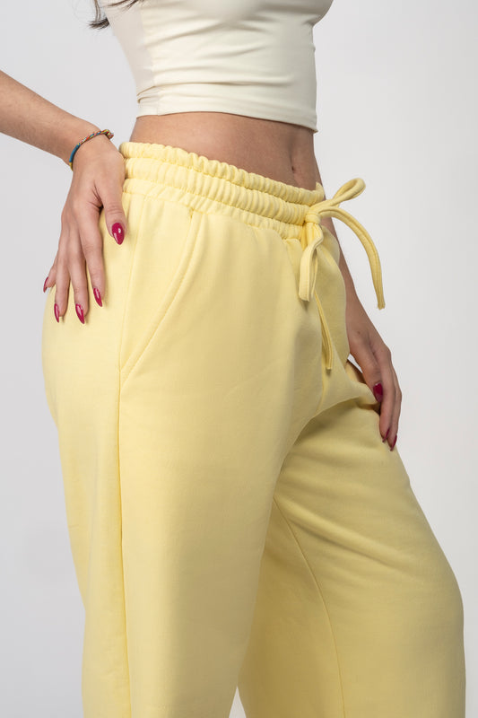 Calça Moletom Soltinha - Amarelo Manteiga